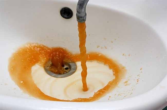 Вода с железобактериями Ржавая вода